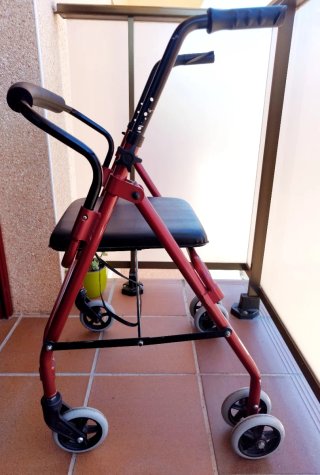 Andador Silla Plegable