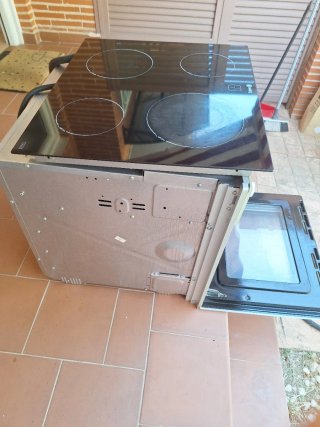 Conjunto Placa Vitrocerámica y Horno