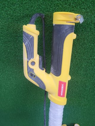 Lijadora de pared HYCHIKA con aspirador