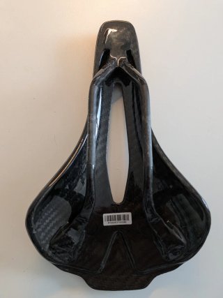 Sillín Carbono RYET 3D 120g