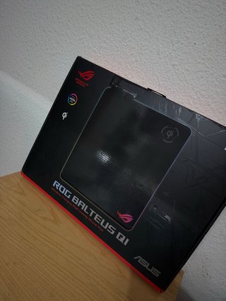 Alfombrilla Asus ROG Balteus Qi Gaming