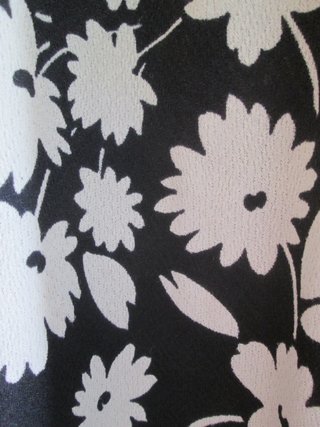 VESTIDO PLAYERO CON FLORES