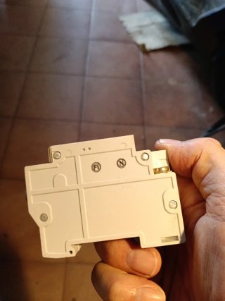 Magnetotérmico Siemens 3A 220/380V