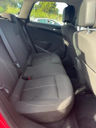 Opel Astra 2013