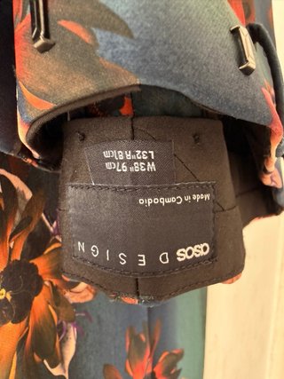 Traje ASOS Design Floral Talla 54