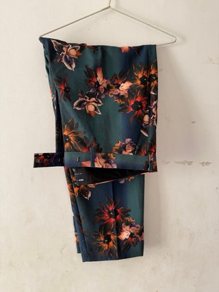 Traje ASOS Design Floral Talla 54