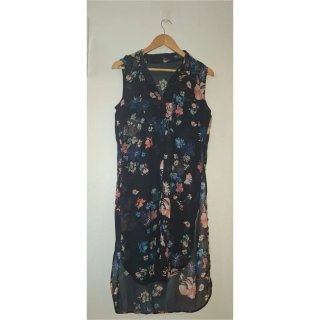 Maxi camisa floral sin mangas