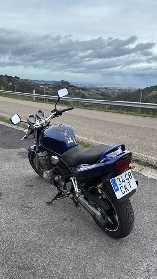 Suzuki Bandit 600 F Azul