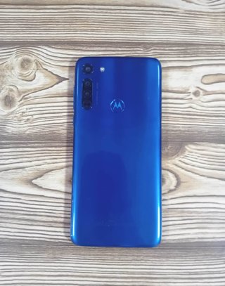 Celular Moto G8
