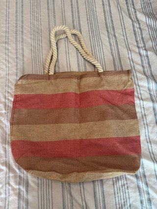 Bolso de rafia con rayas