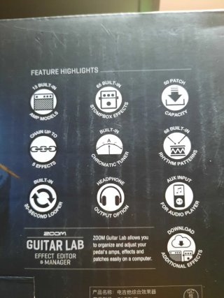 Zoom G1 Four Procesador Multi-Efectos Guitarra