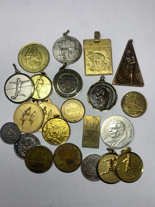 Lotto medaglie e gettoni vintage