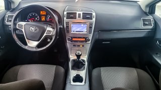 Toyota Avensis Cross Sport 2.2 D-4D 150 CV Advance