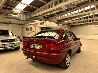 Ford Escort 1.8 tdci turbo 90