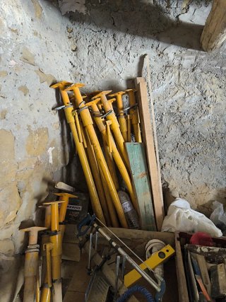 Puntales de obra 1,5m  En muy buen estado