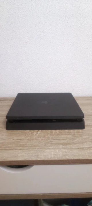 PS4 Slim 500GB Negra