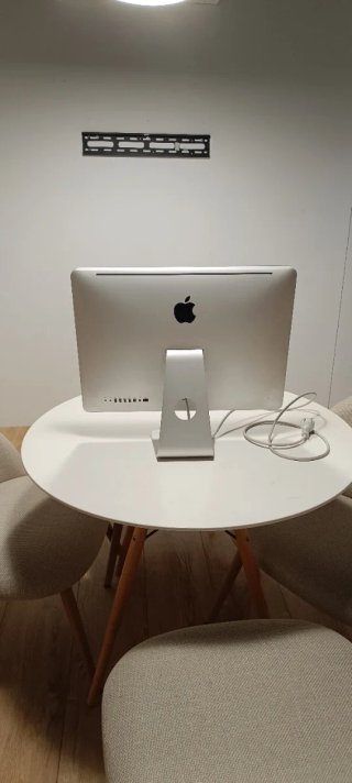 iMac 21.5 Apple modelo A1311 Plata