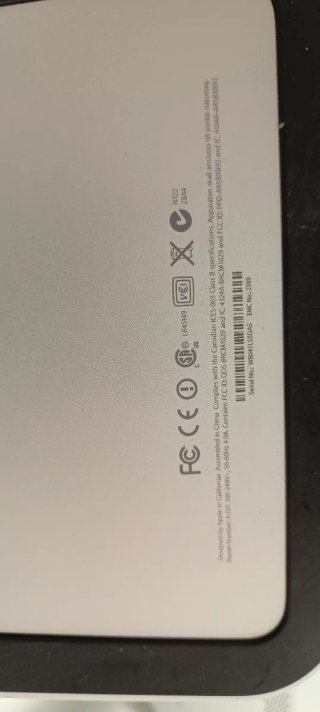 iMac 21.5 Apple modelo A1311 Plata