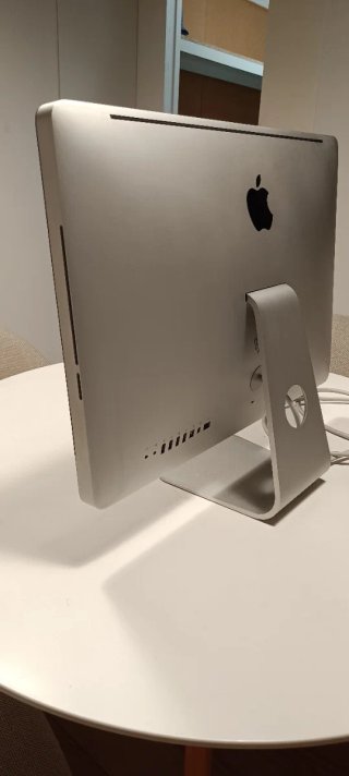 iMac 21.5 Apple modelo A1311 Plata