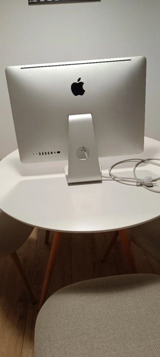 iMac 21.5 Apple modelo A1311 Plata