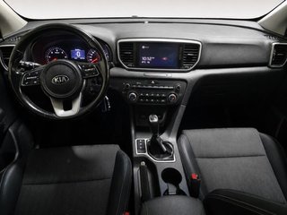 Kia Sportage 1.6 MHEV Business 4x4 100 kW (136 CV)