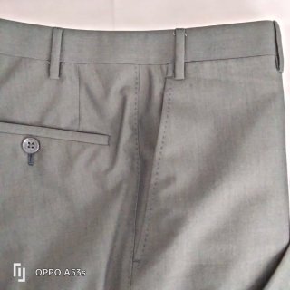 Traje ceremonia Corneliani gris verdoso.