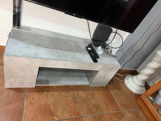 Mueble TV y estantería salón