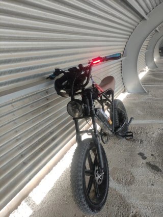 Bicicleta Eléctrica Fat Bike Negra