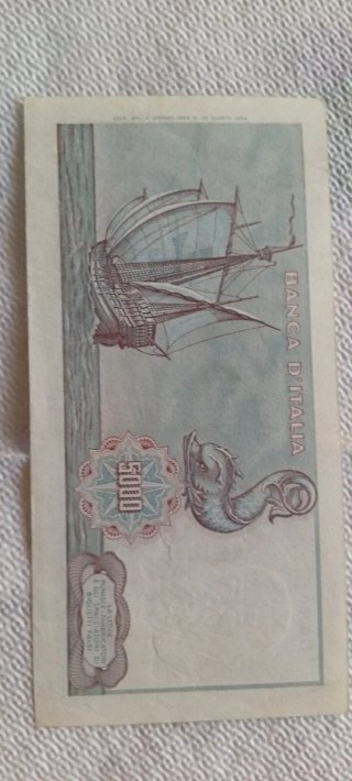 Banconota 5000 Lire Italia con rovescio 1 caravell