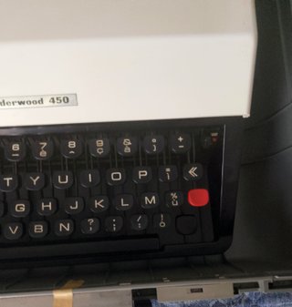 Macchina da scrivere Underwood 450 con custodia
