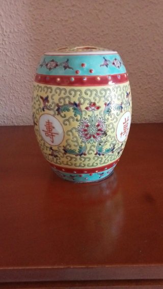 Adorno chino estilo tambor