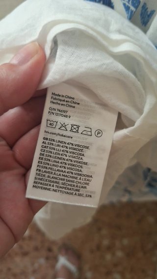 Vestido H&M floral azul y blanco
