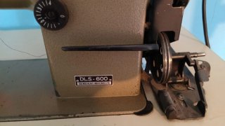 Máquina de coser industrial Daewoo DLS-600