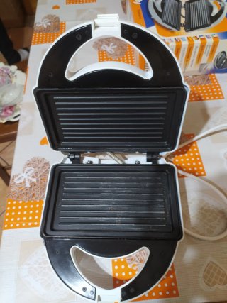 Piastra Sandy Elettrica  750W Antiaderente
