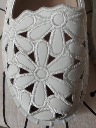 Zapatos blancos mujer