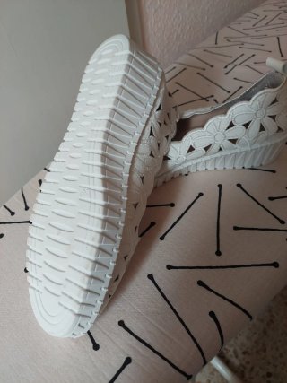 Zapatos blancos mujer