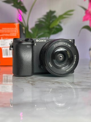 Sony A6300 + Objetivo