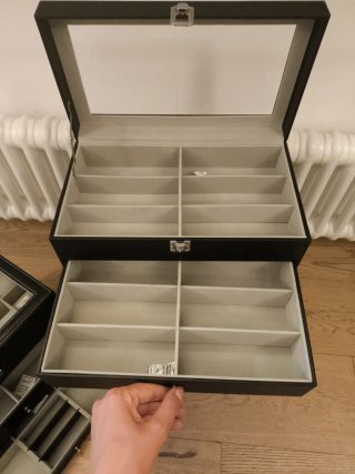 Portaoggetti nero e beige