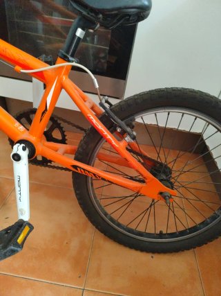 Bicicleta BMX Monty Naranja