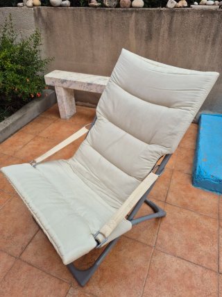 Hamaca plegable beige y gris