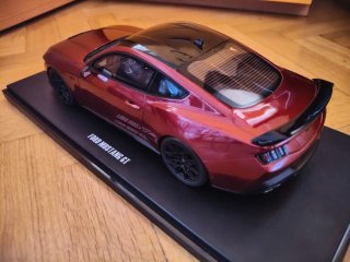 Ford Mustang GT, GT Spirit. E: 1/18