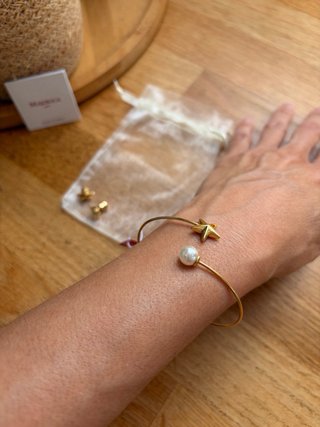 Conjunto Majorica: Brazalete y Pendientes Estrella