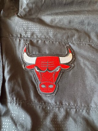 Chaqueta Chicago Bulls x Adidas Talla L