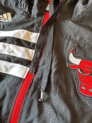 Chaqueta Chicago Bulls x Adidas Talla L