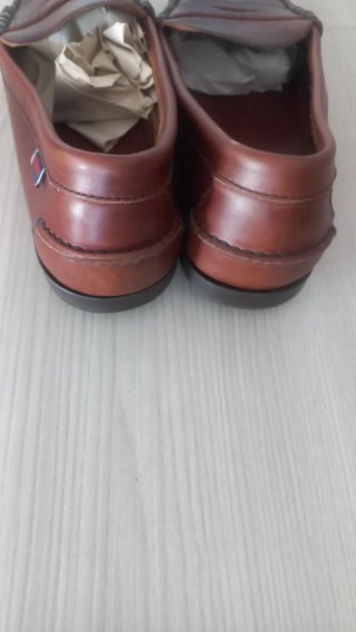 Nauticos de piel marrones