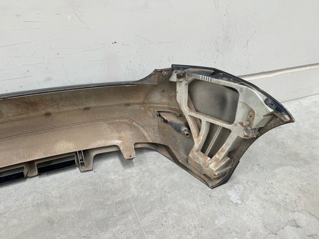 Paragolpes trasero Focus Latvala