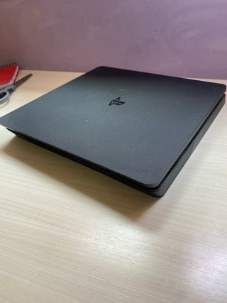 PS4 Slim 1TB Negra