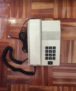 Teléfono Fijo Clásico Beige