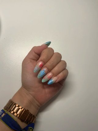 Uñas en camarles