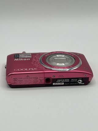 Nikon COOLPIX S3500 Pink 20.1MP Compact Digital